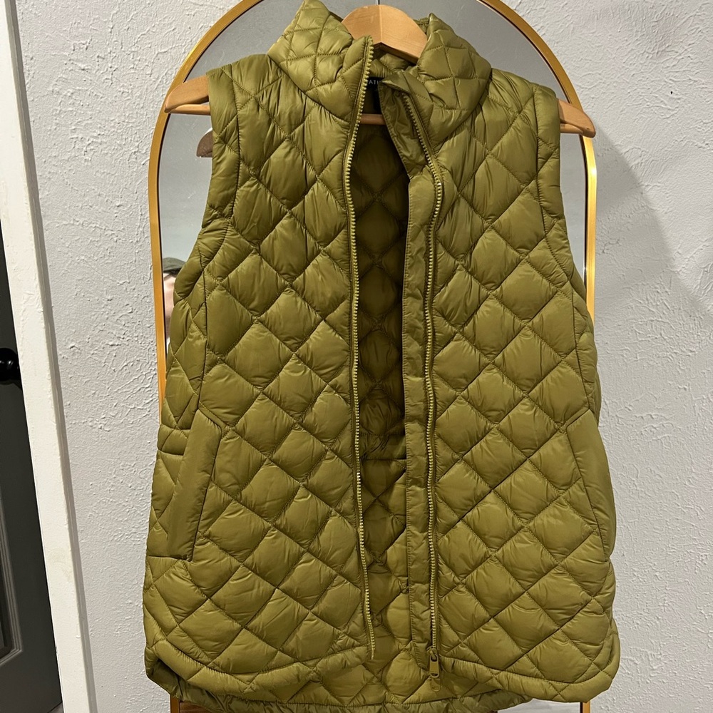 Whisper featherless vest by athleta